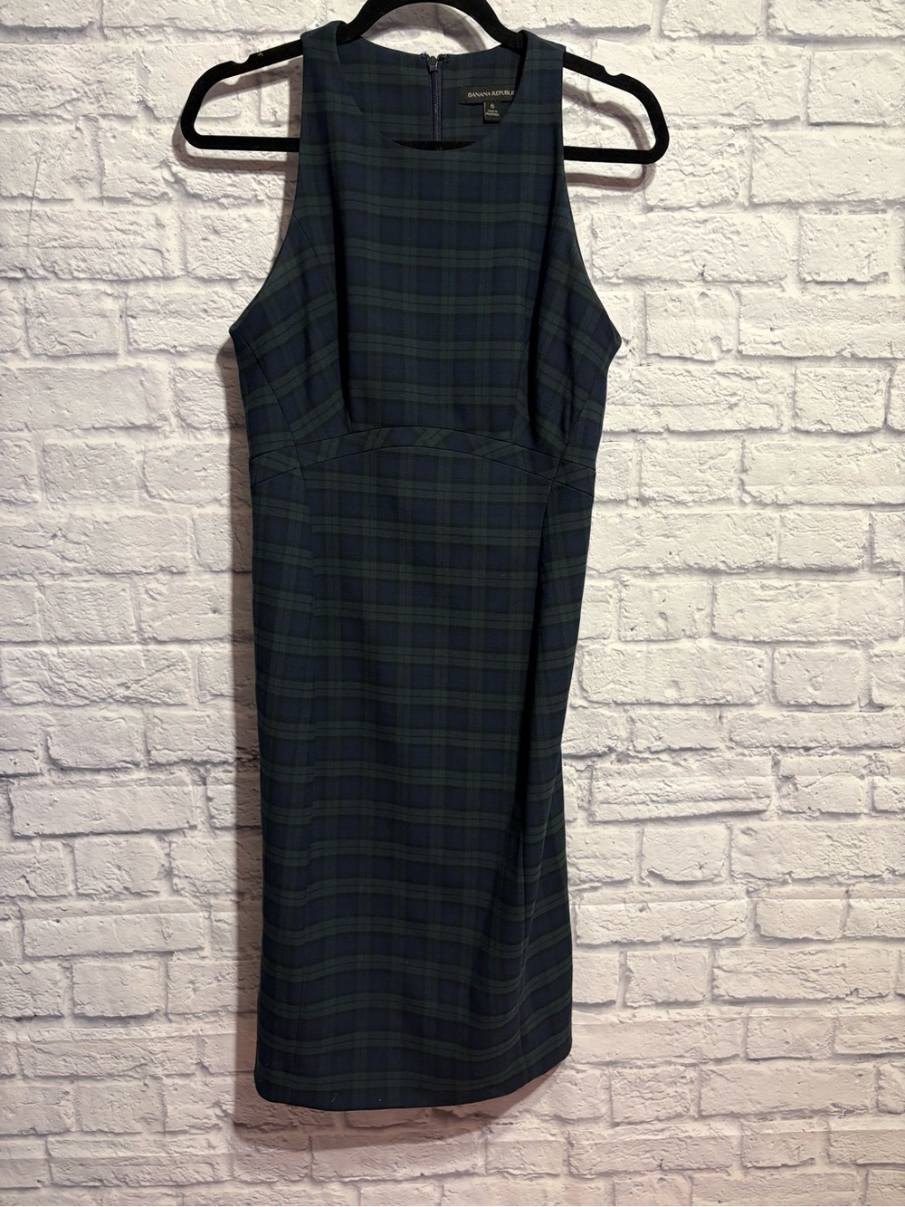 Banana Republic Sleeveless Green Tartan Plaid Sheath Dress Size 6